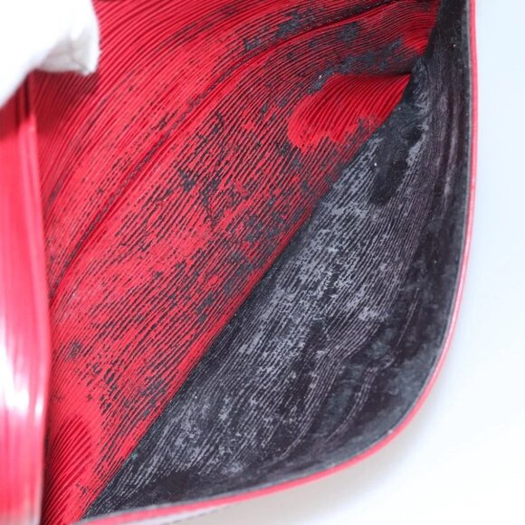 LOUIS VUITTON Epi Trocadero 27 Shoulder Bag Red - Picture 15 of 16